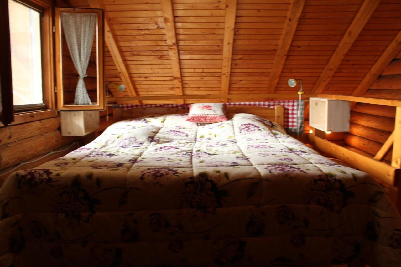 B&B Le Corone - Chalet Nel Bosco Cavalo Exterior photo